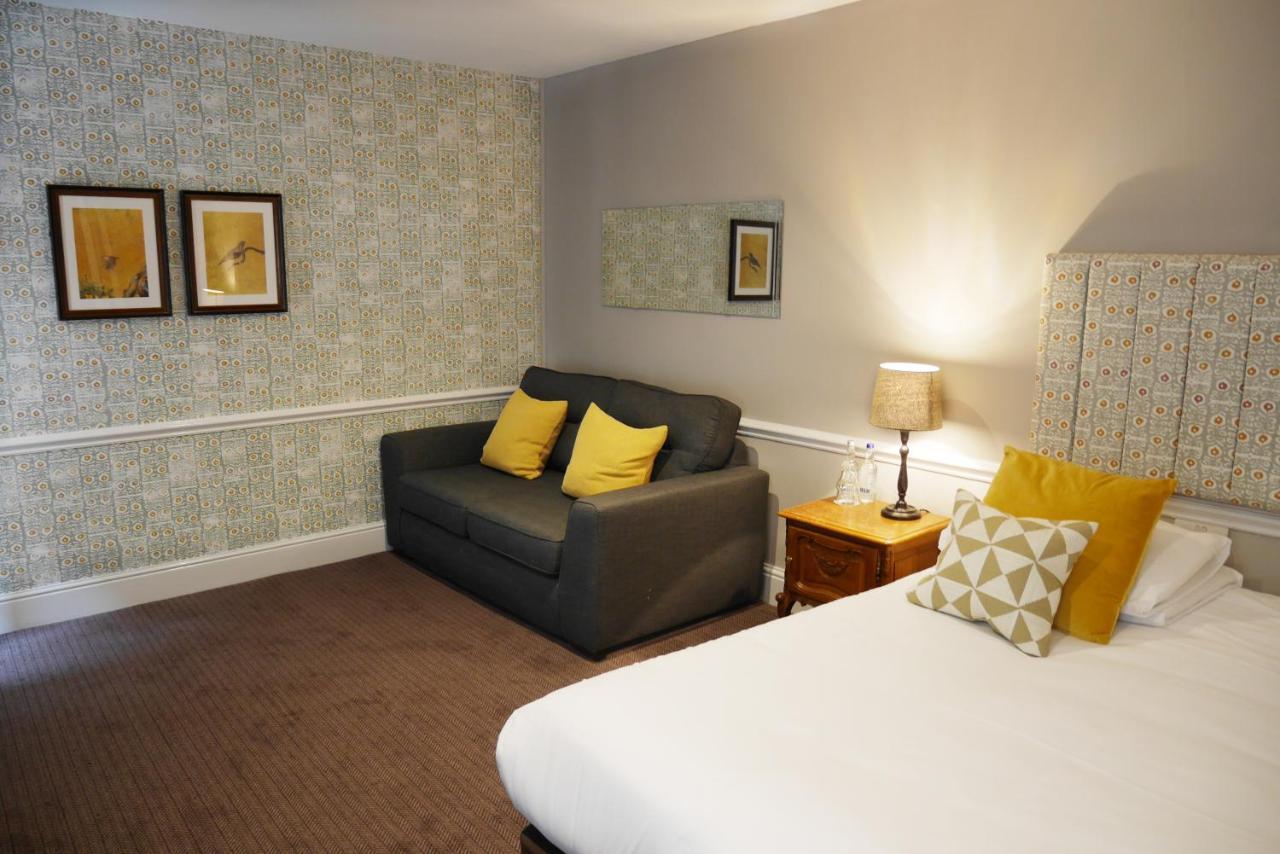 The Fleece Hotel Witney Exterior photo