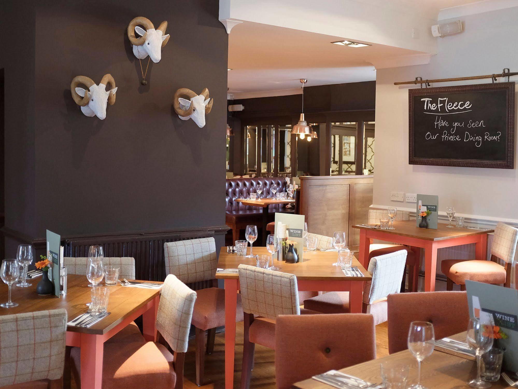 The Fleece Hotel Witney Exterior photo